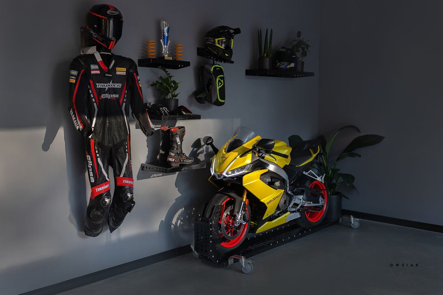 Garage